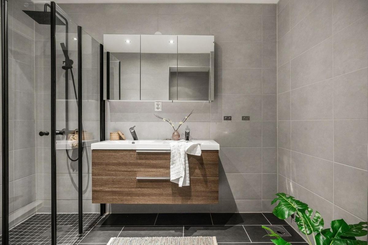 Homerentals L 120Sqm Mid-Central - King Beds - 500Mbps Wi-Fi Bergen Ngoại thất bức ảnh